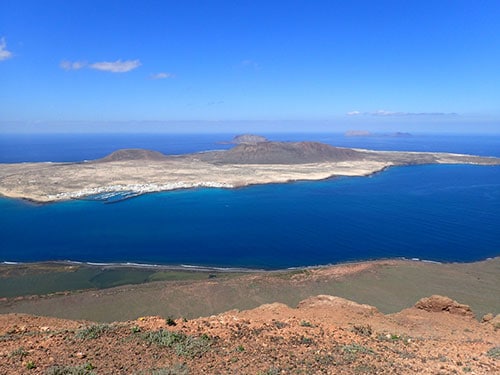 La-Graciosa-(Lanzarote)-desde-el-Mirador-del-Rio_web